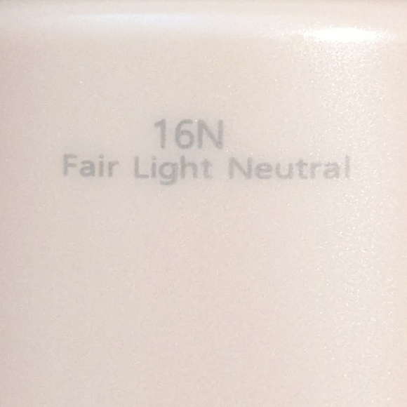 16N Fair Light Neutral Tarte Amazonian Clay Tinted Serum with Brush - Picture 3 of 6